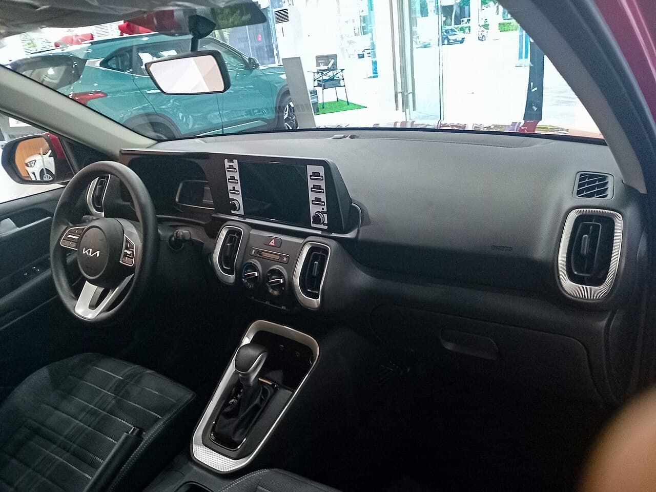 2022 Kia Sonet GTX Plus 1.5 CRDi AT thumbnail 3